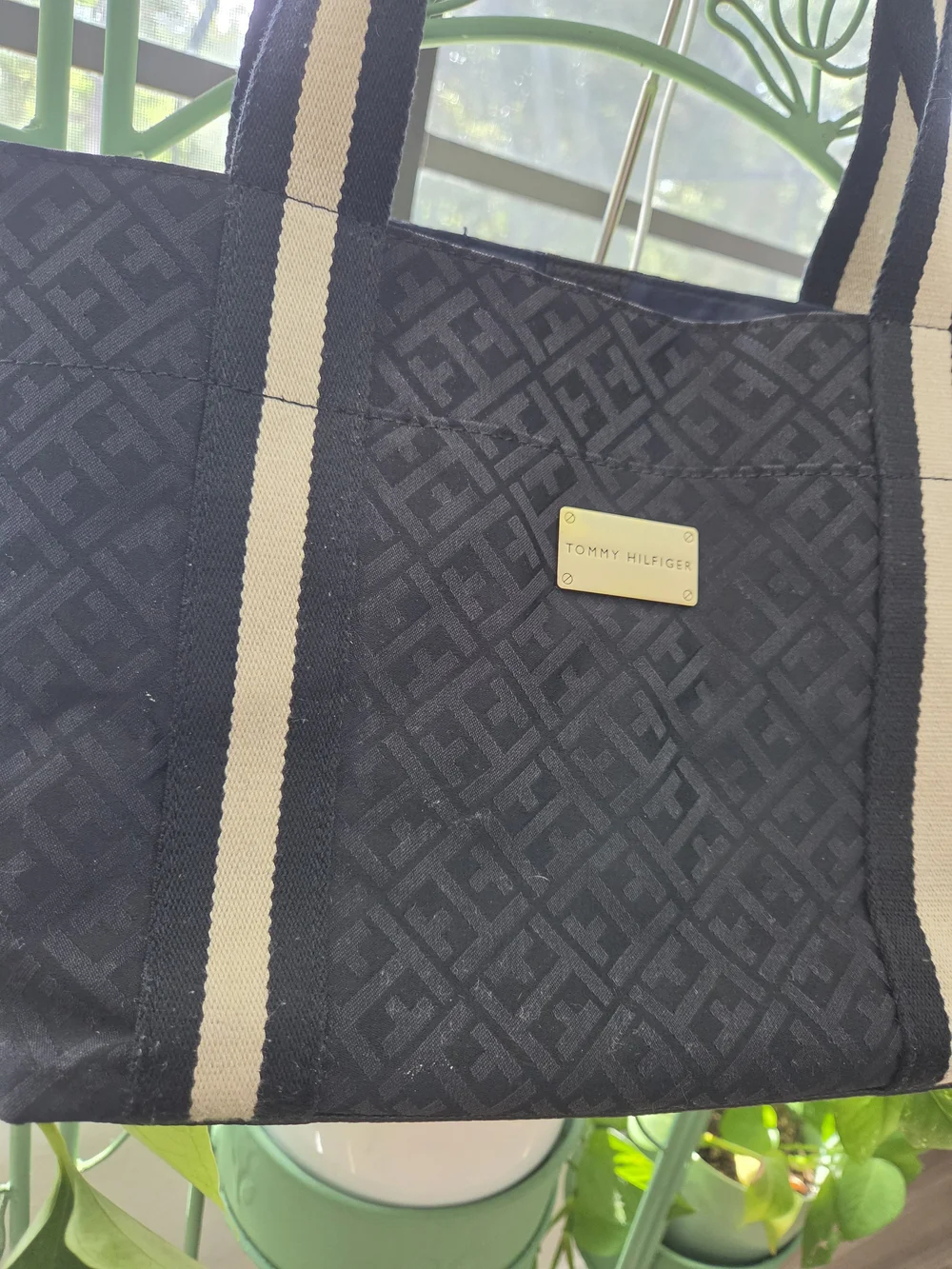 Tommy Hilfiger Navy Tote Bag with Contrast Straps - Picture 3 of 16